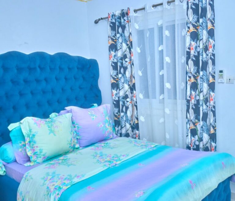 Bed Room