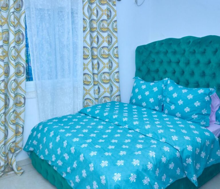 Bed Room